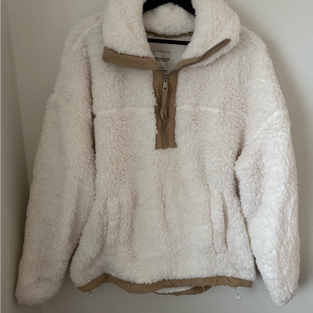 Abercrombie & Fitch White and Tan Teddy Jacket